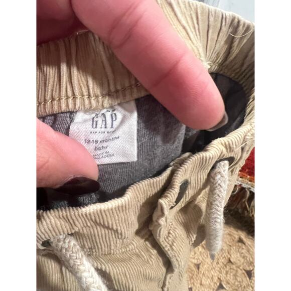 Baby Boy  Winter Bundle Set Gap Oshkosh Jacket Lined Khaki Pants 12-18 months - Picture 5 of 6